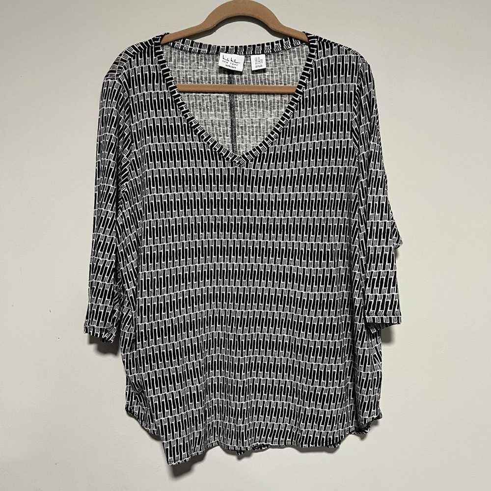 Nicole Miller Womens Plus Sz 2X Black White 3/4 Sleeve Tunic Too Geometric Print